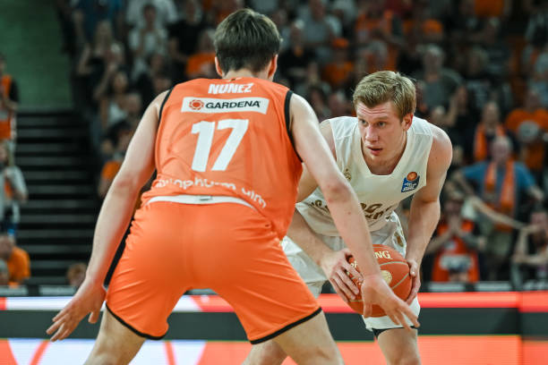 队的积极性 队的积极性